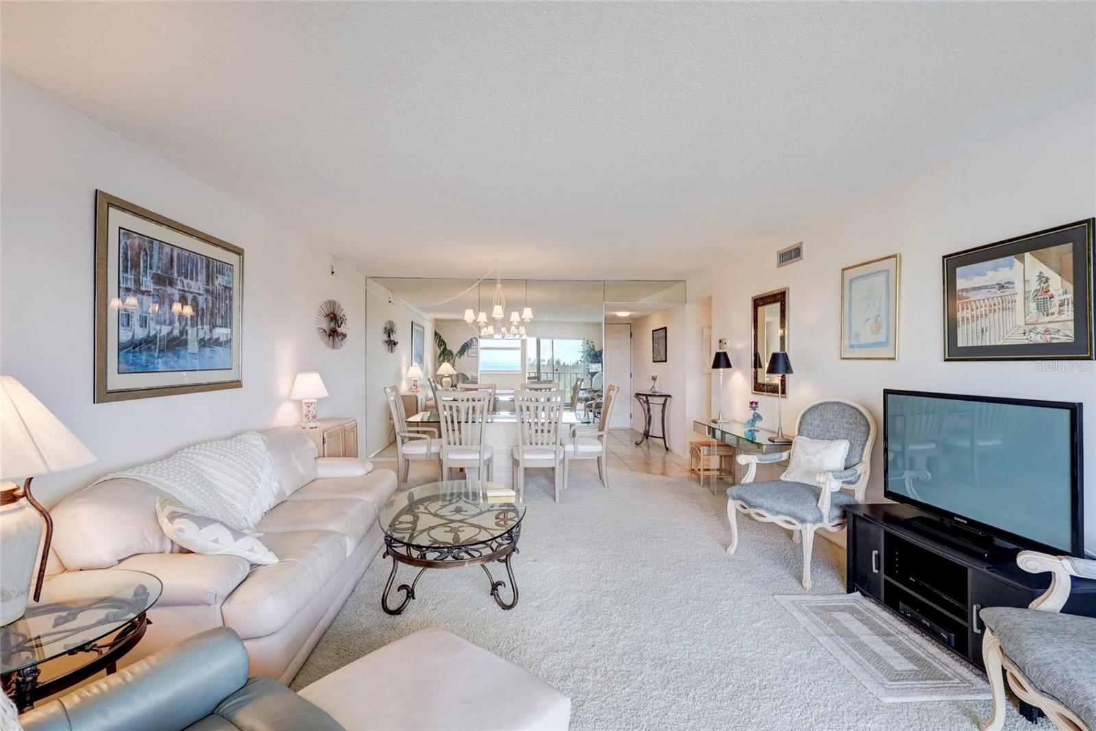 POINTE ON MIDNIGHT PASS - Residential