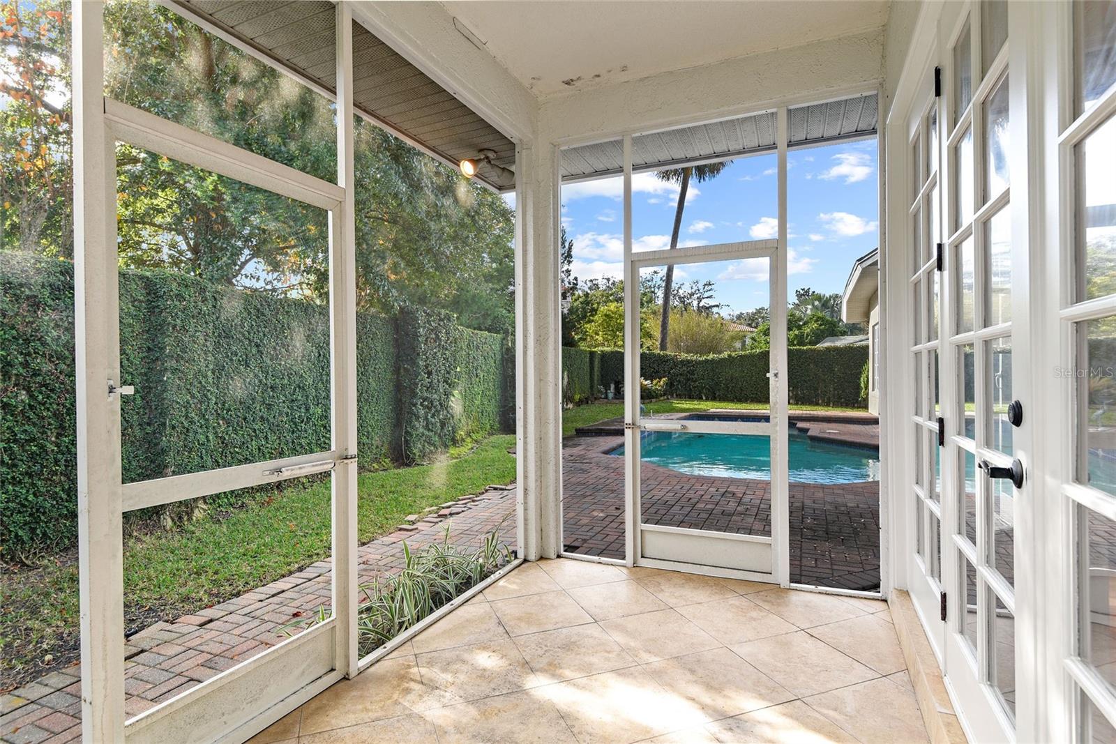 PARK NORTH - Residential Lease