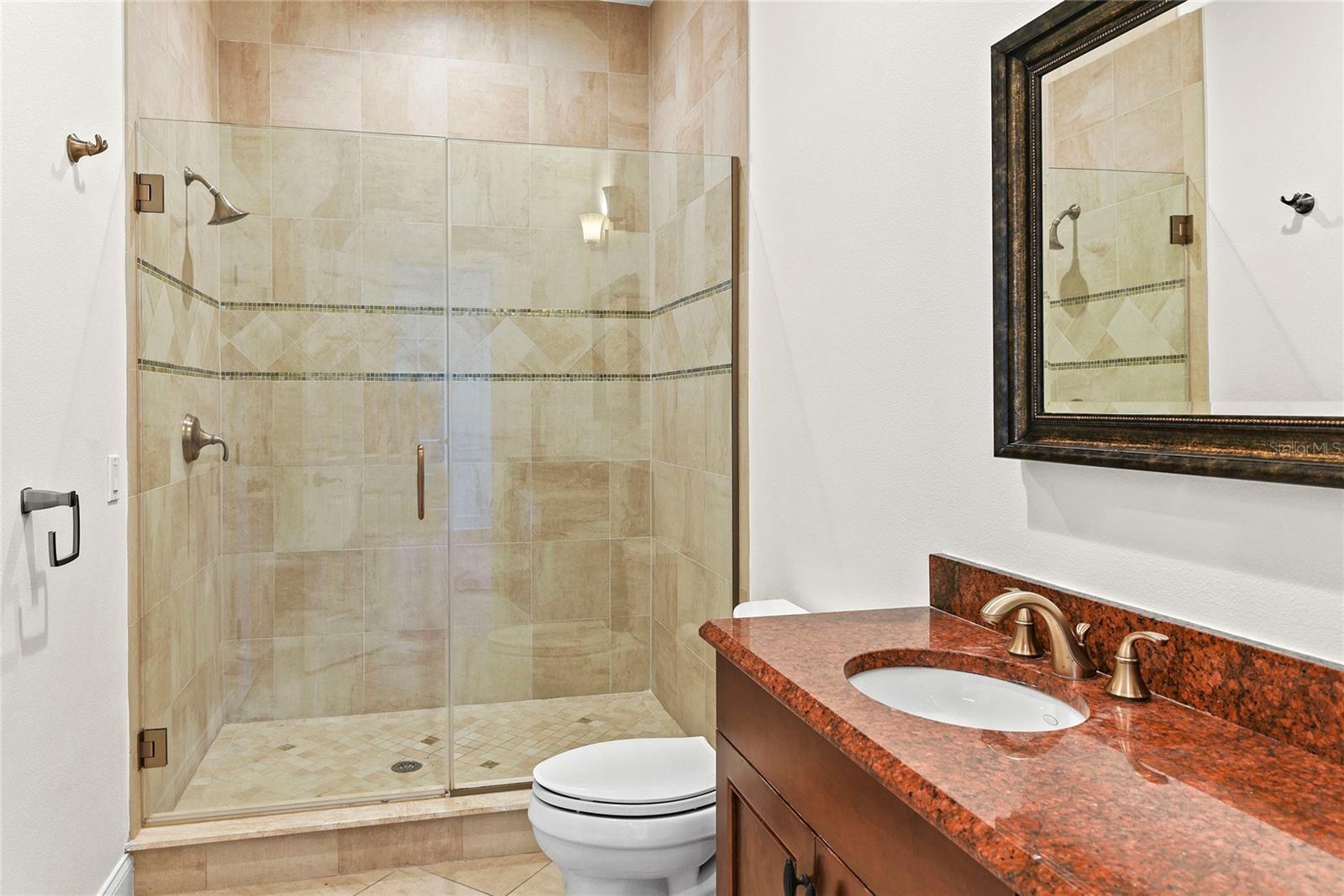 PARK NORTH - Residential Lease