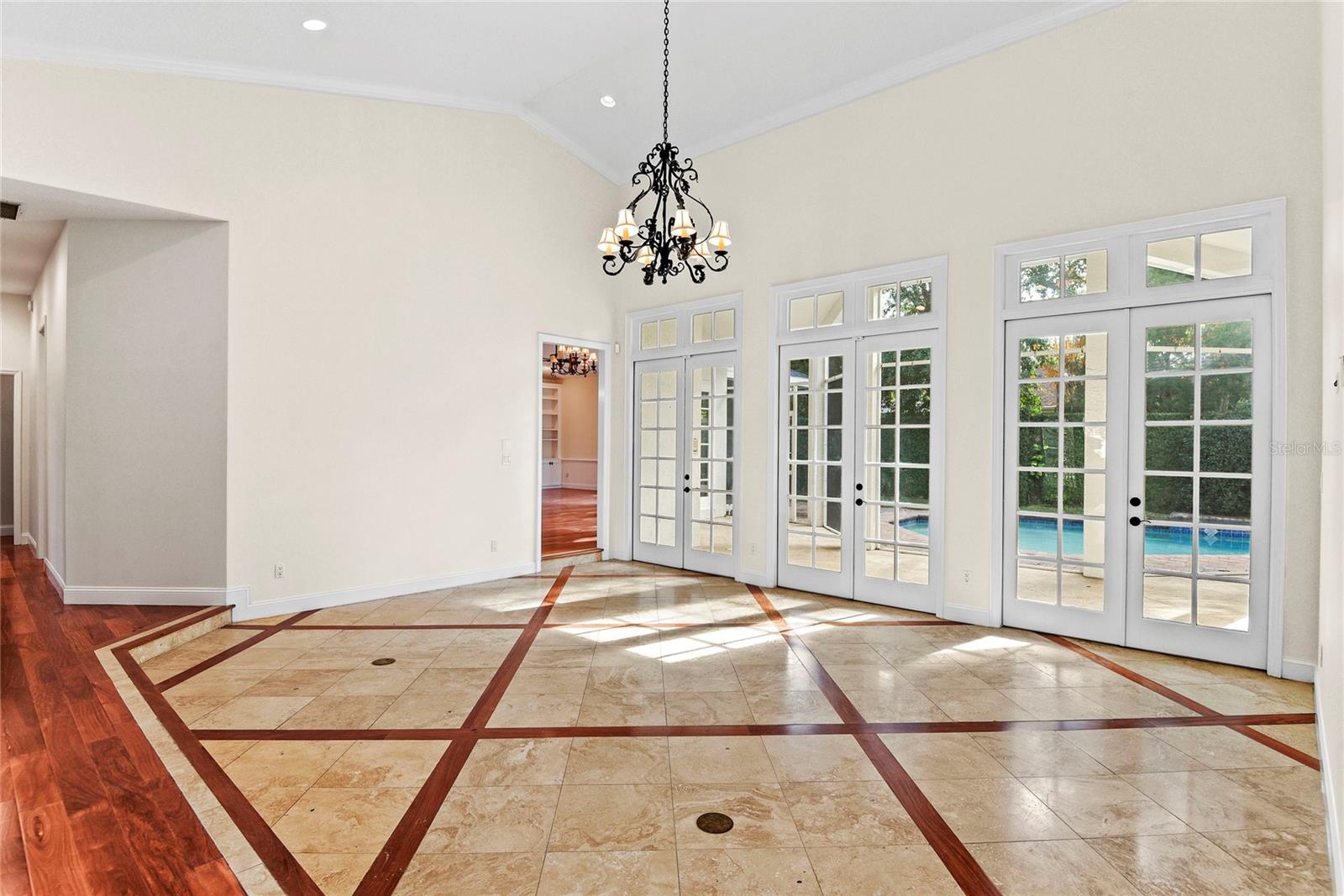 PARK NORTH - Residential Lease