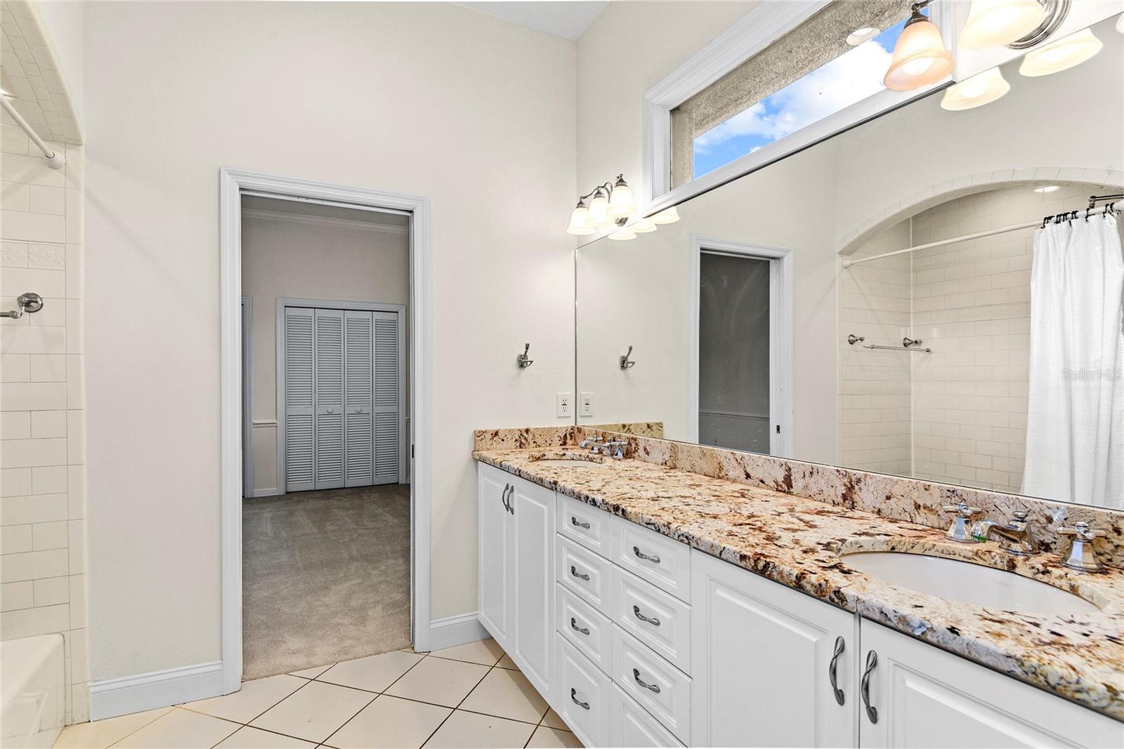 PARK NORTH - Residential Lease