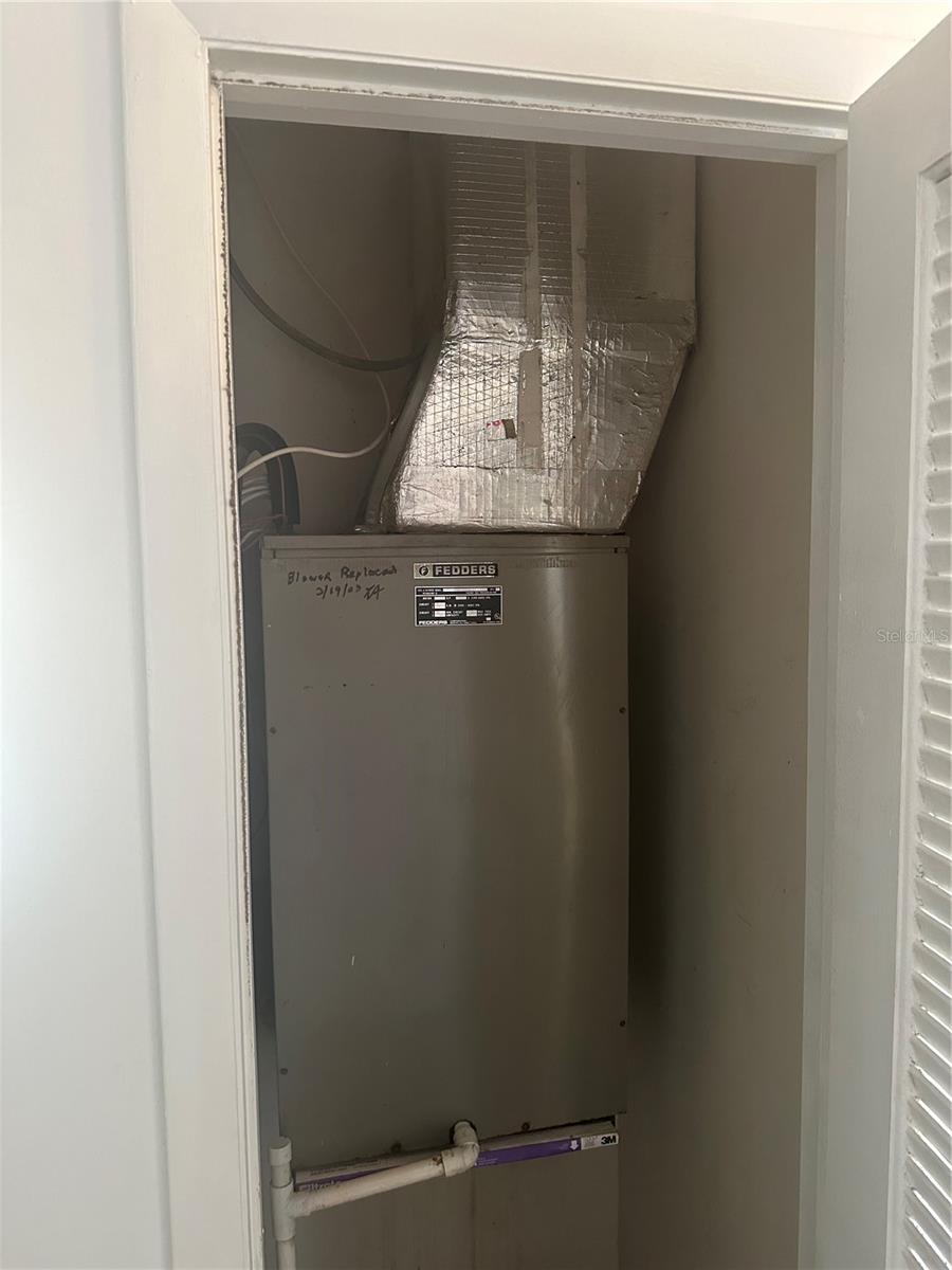 SPRINGWOOD VILLAGE - Residential Lease