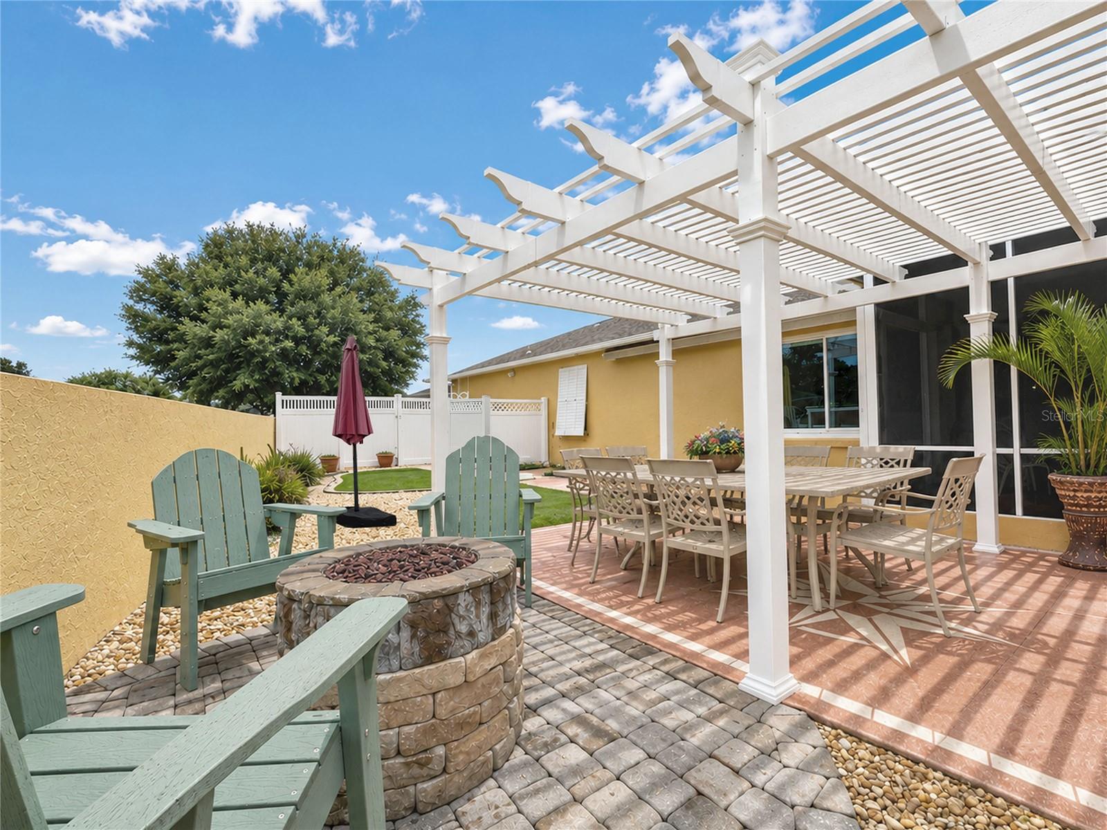 853 WINCHESTER COURT