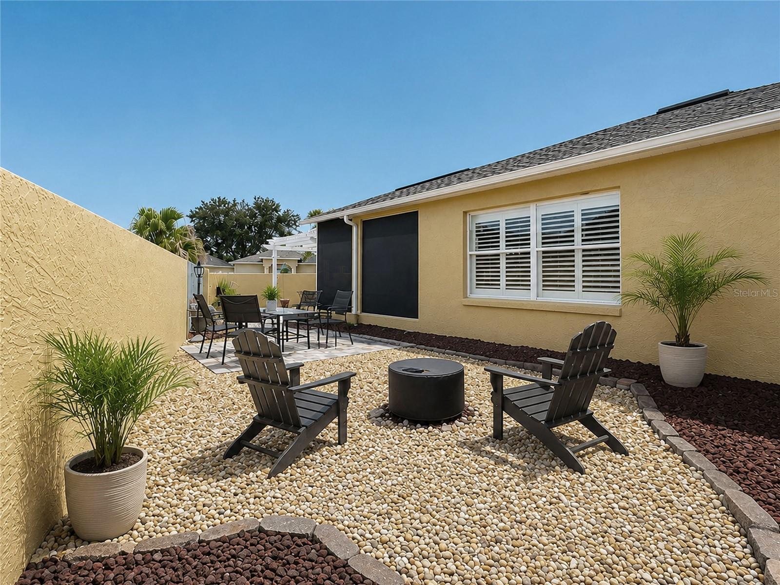 853 WINCHESTER COURT