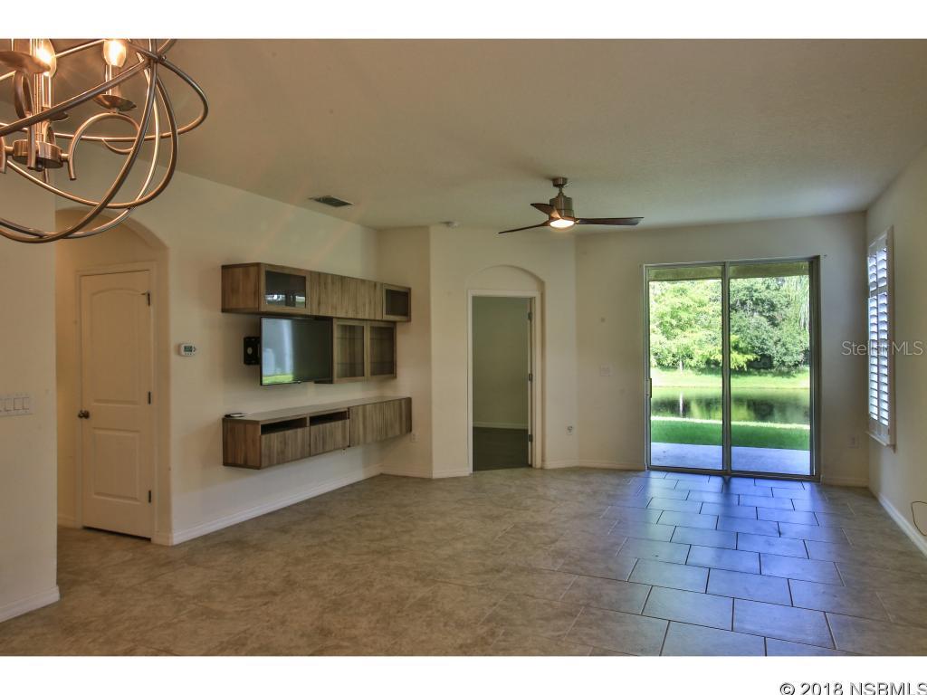 Grande Champion - Residential