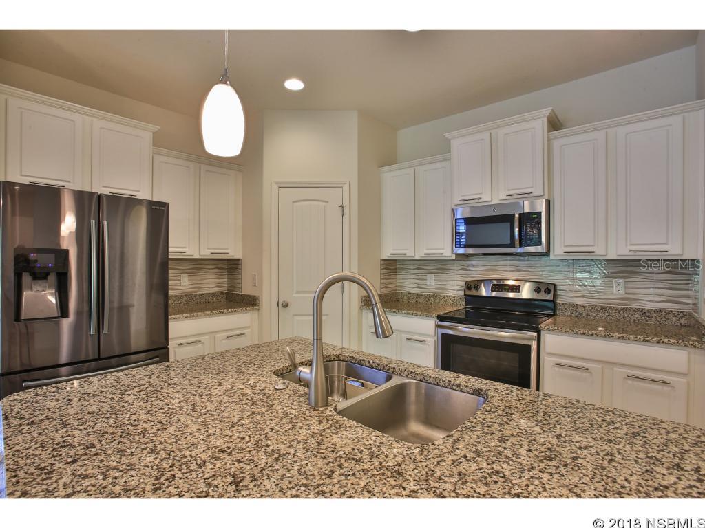 Grande Champion - Residential