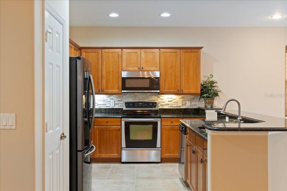 VILLA CAPRI/PELICAN PRESERVET - Residential