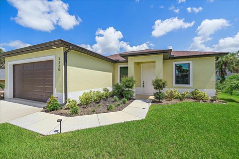 A home in NORTH PORT