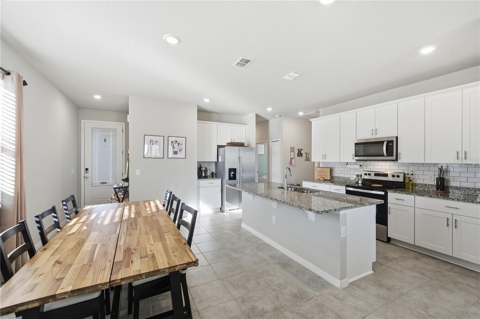 VILLAGES AT MINNEOLA HILLS - Residential