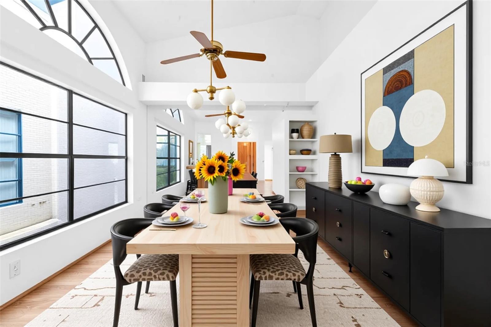 SALEM SQUARE - Residential