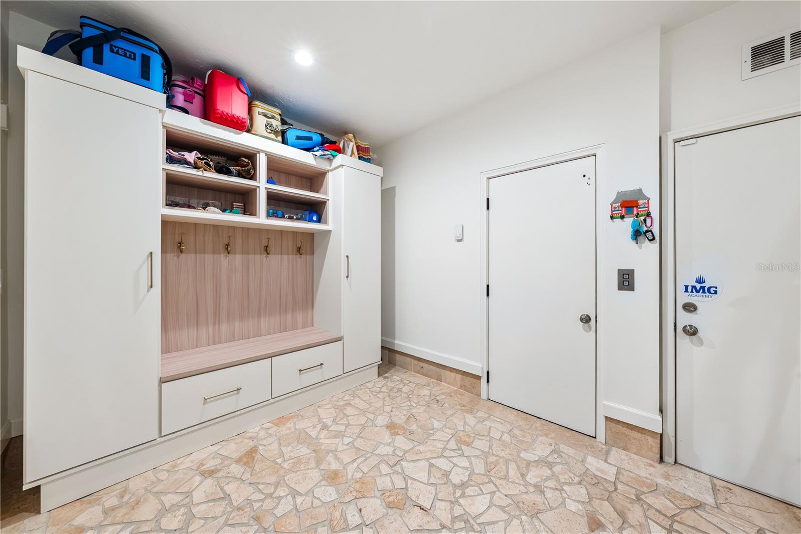 TOCOBAGA BAY - Residential