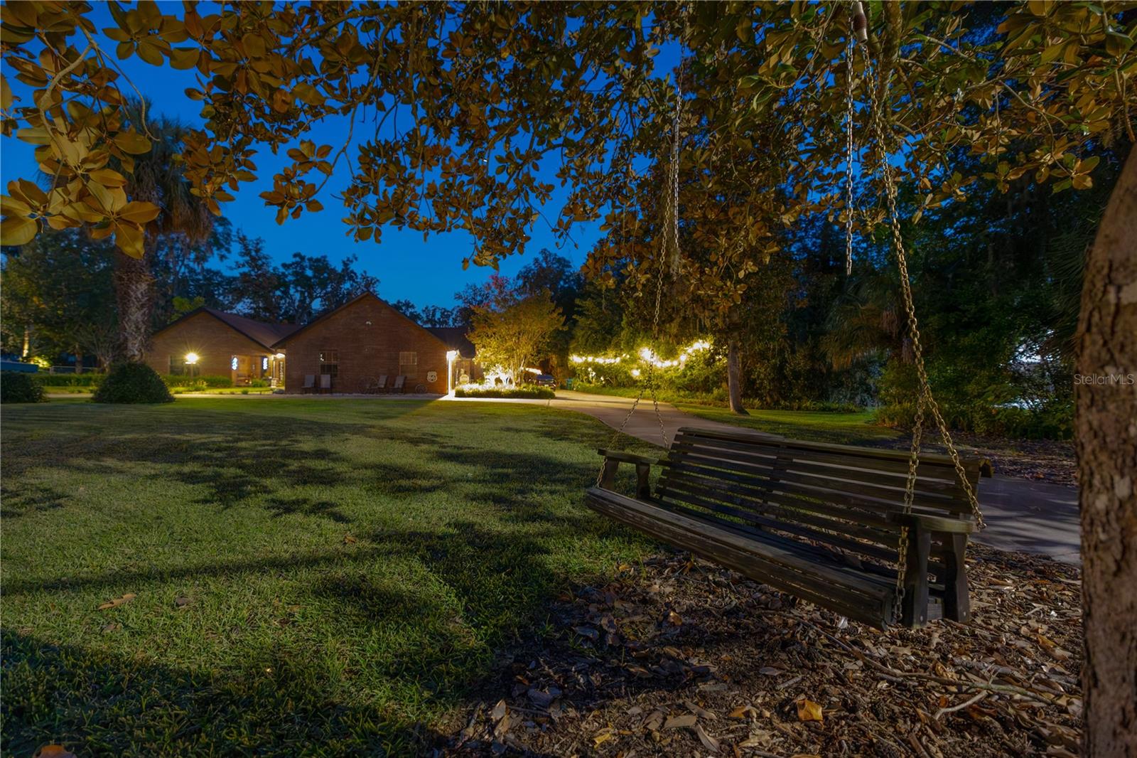 2550 SE 40TH STREET