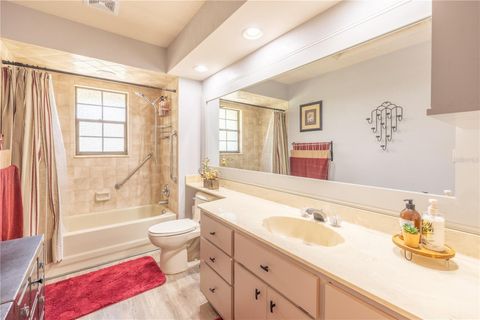 Tiny photo for 2550 SE 40th Street, Ocala, FL 34480 (MLS # OM728270)