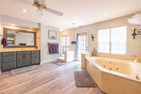 Tiny photo for 2550 SE 40th Street, Ocala, FL 34480 (MLS # OM728270)