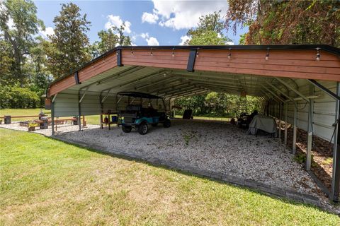 Tiny photo for 2550 SE 40th Street, Ocala, FL 34480 (MLS # OM728270)