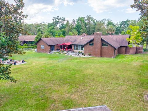 Tiny photo for 2550 SE 40th Street, Ocala, FL 34480 (MLS # OM728270)