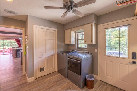 Tiny photo for 2550 SE 40th Street, Ocala, FL 34480 (MLS # OM728270)