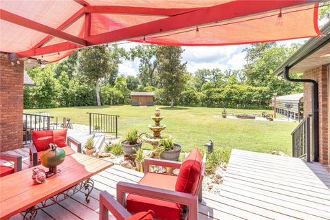 Tiny photo for 2550 SE 40th Street, Ocala, FL 34480 (MLS # OM728270)