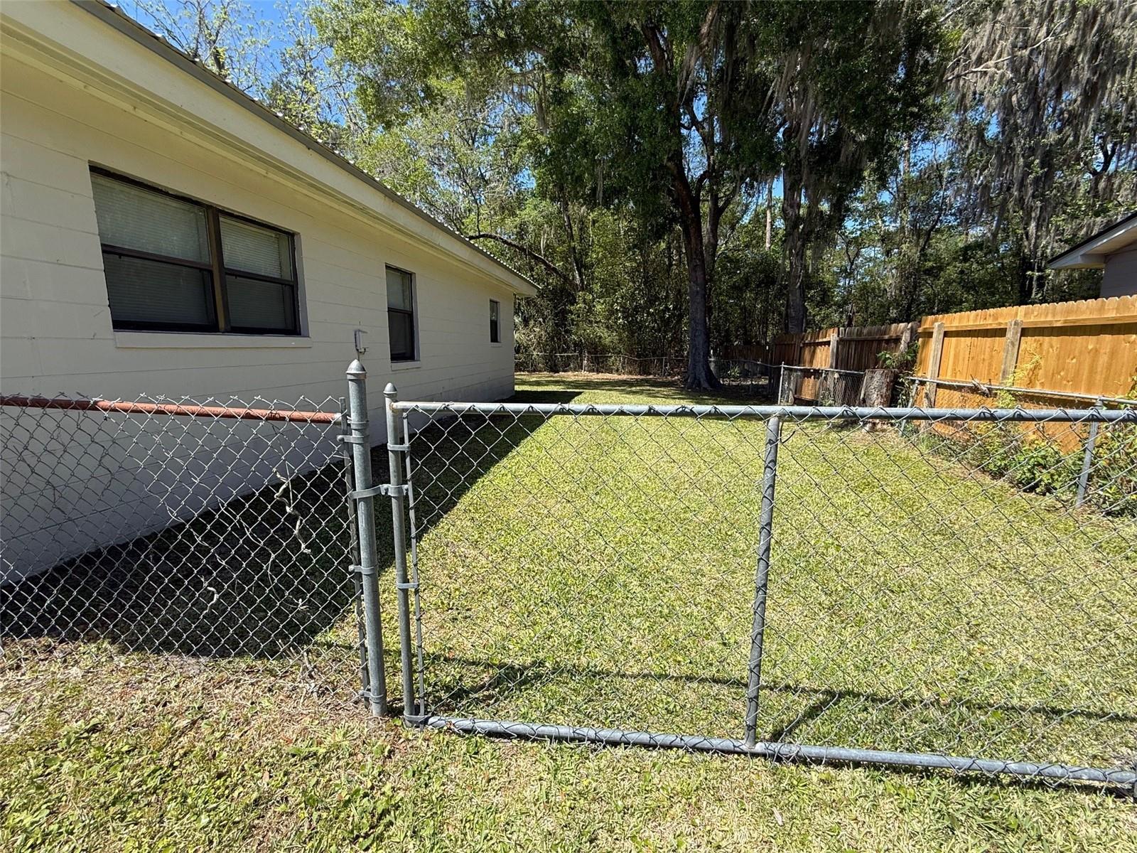 BUTLER COURT - Residential
