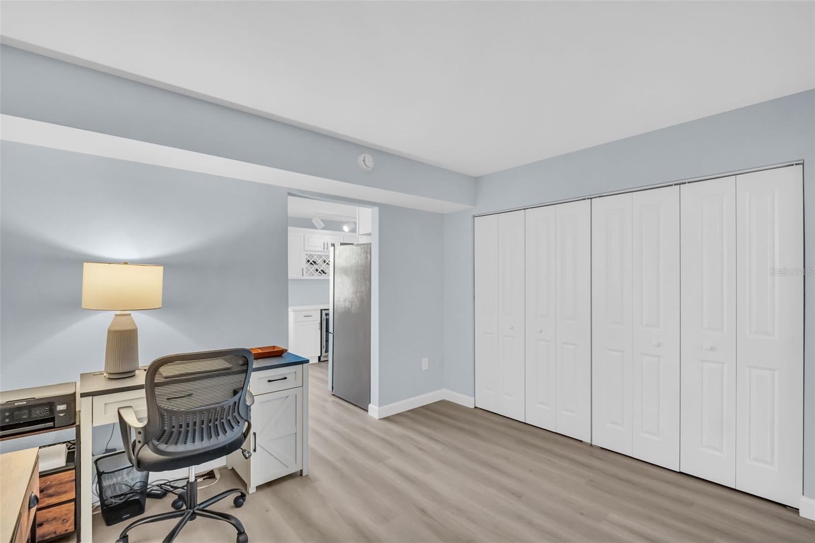 BAY ISLAND GROUP 13 - Residential