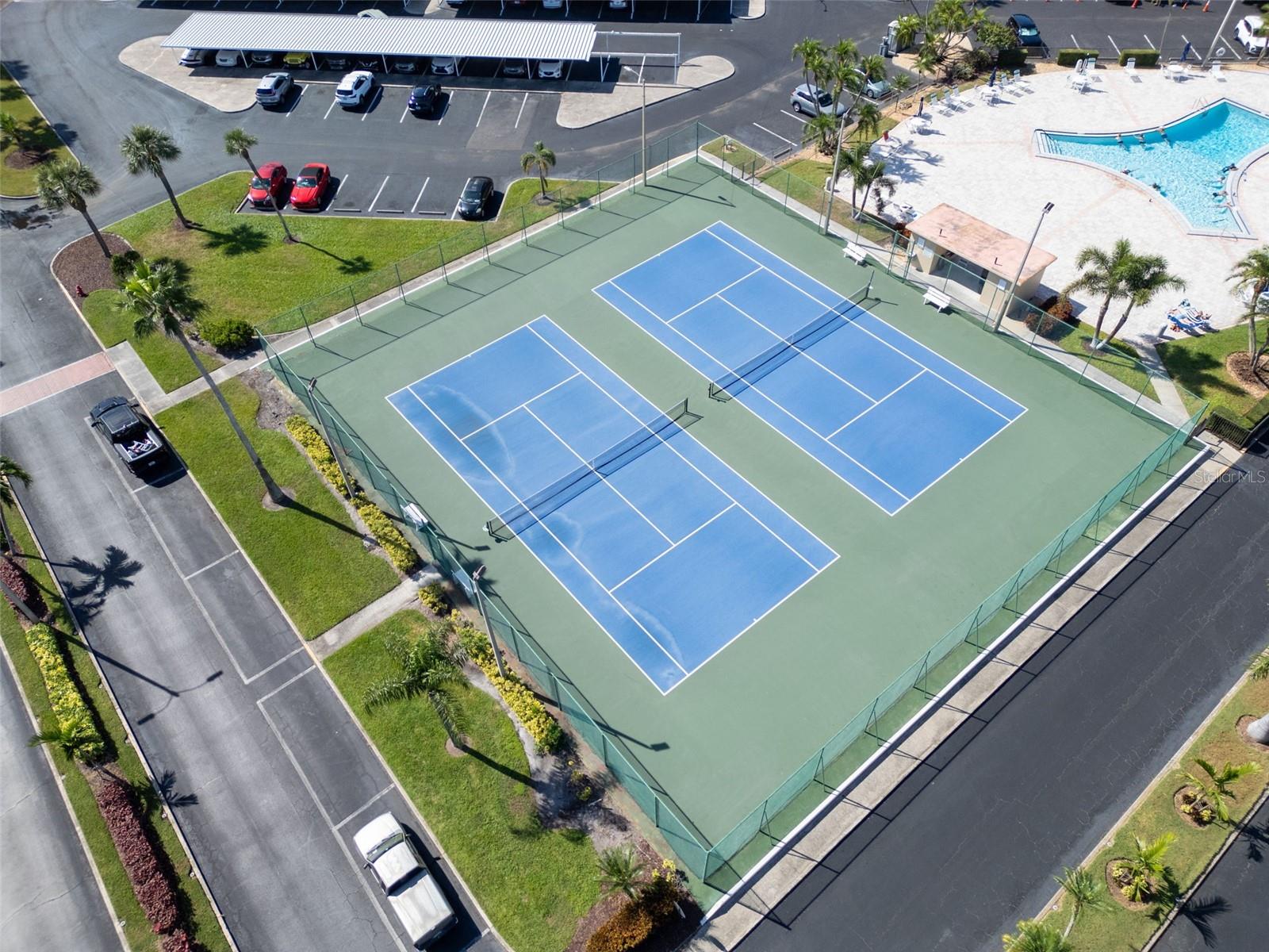 BAY ISLAND GROUP 13 - Residential