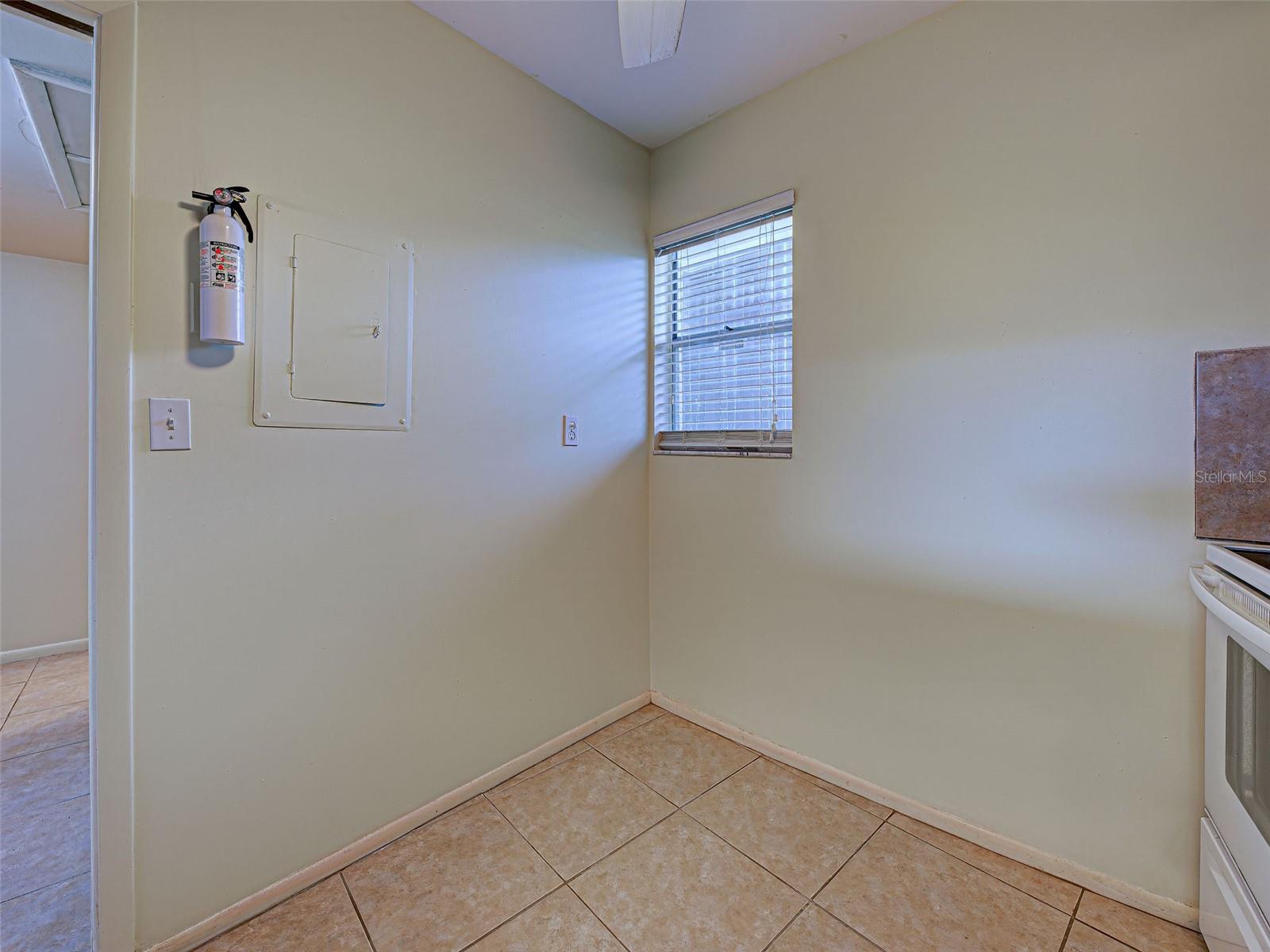 PURITAN ARMS - Residential