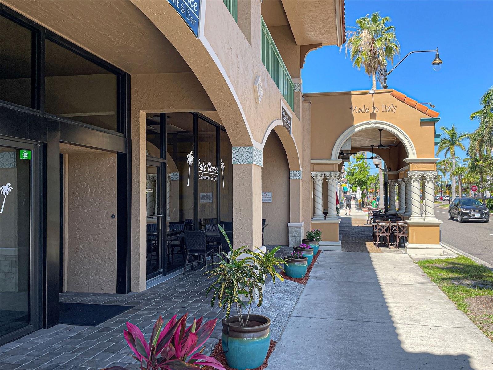 PURITAN ARMS - Residential