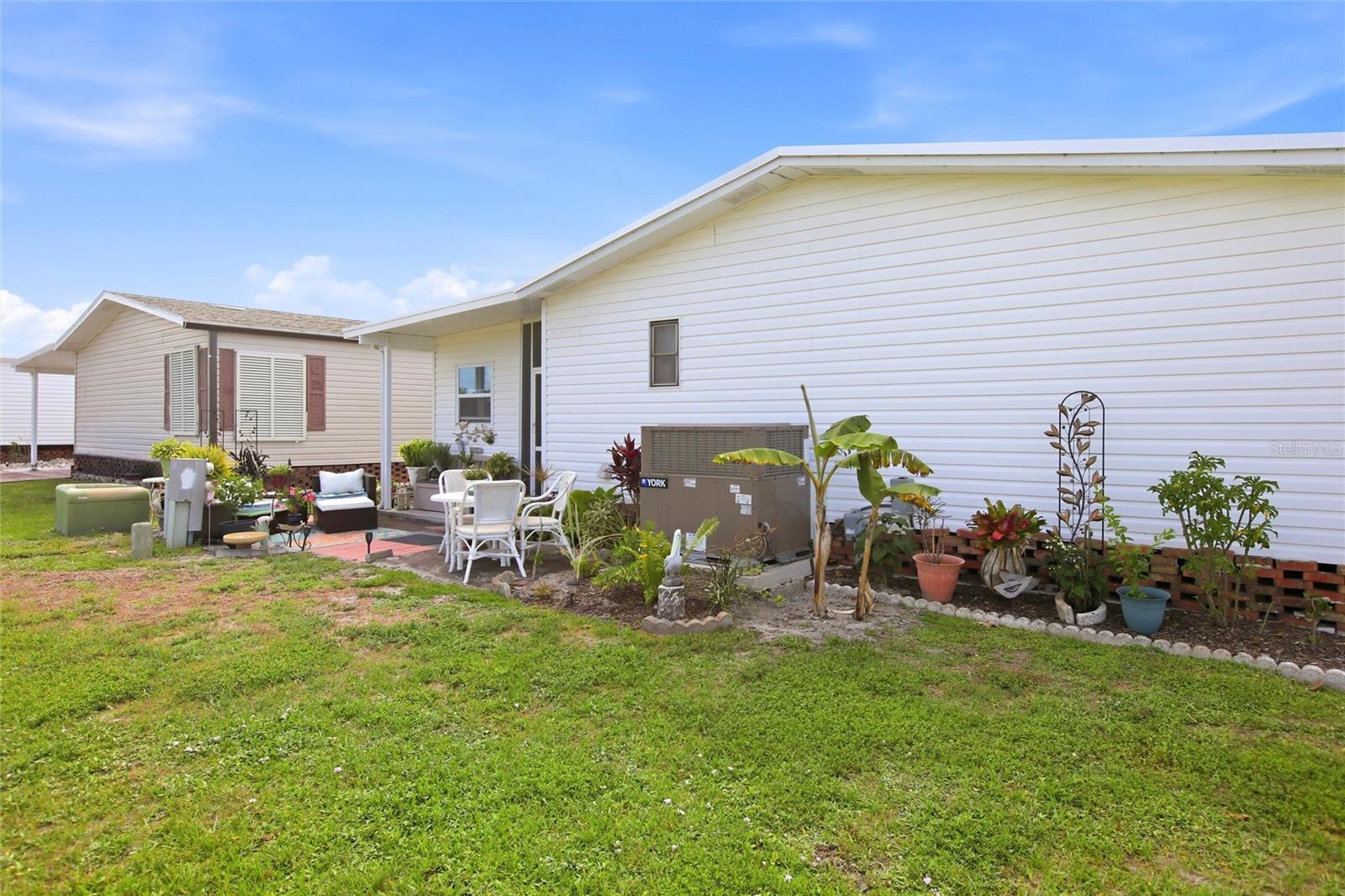 BURNT STORE COLONY MHP COOP - Residential