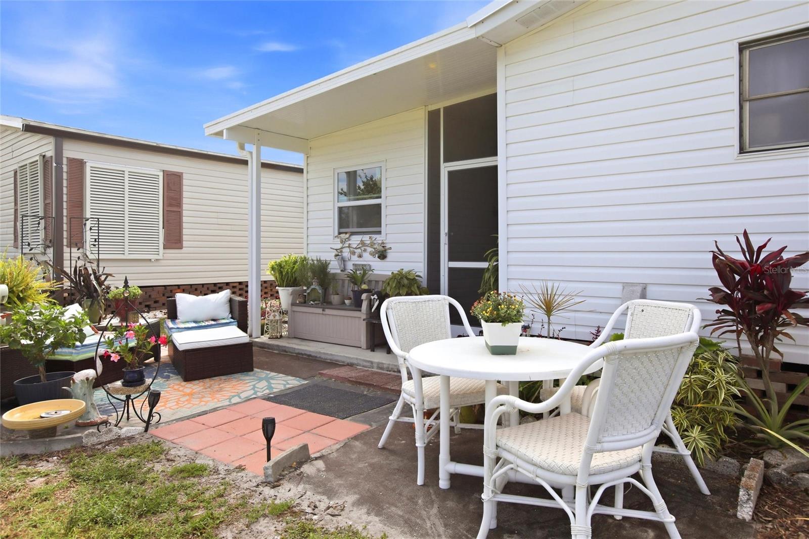 BURNT STORE COLONY MHP COOP - Residential