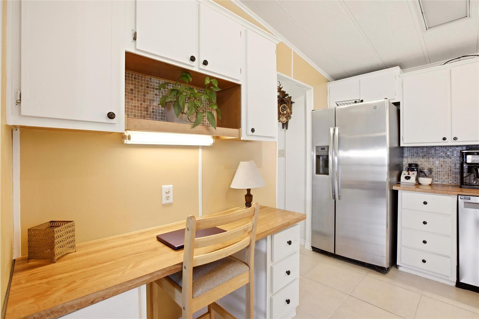 BURNT STORE COLONY MHP COOP - Residential