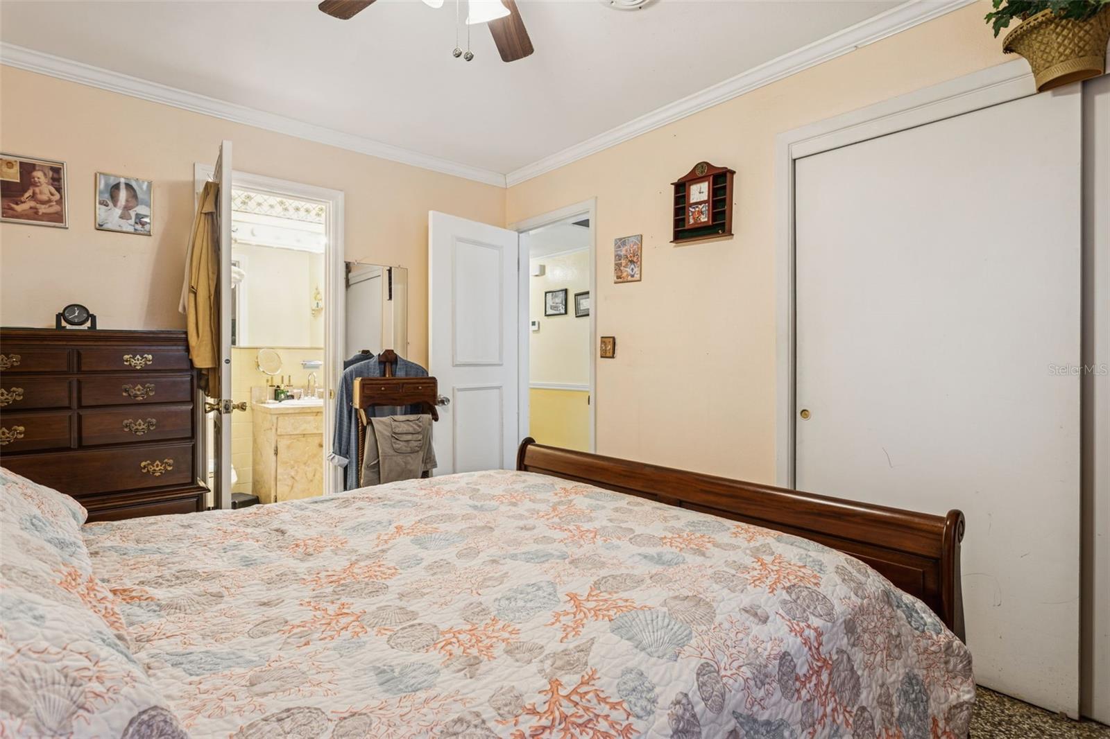 BEVERLY PARK - Residential