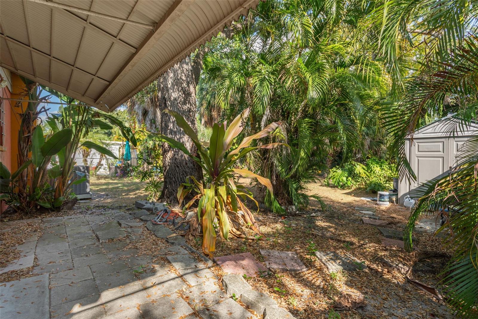 BEVERLY PARK - Residential