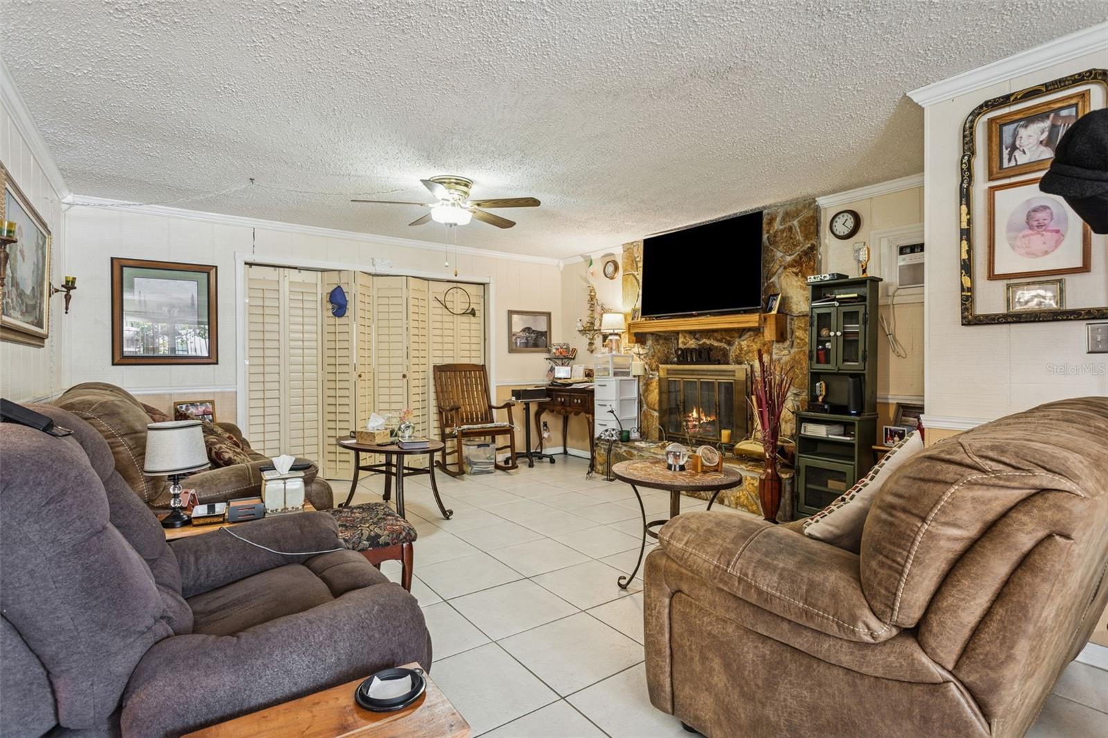 BEVERLY PARK - Residential