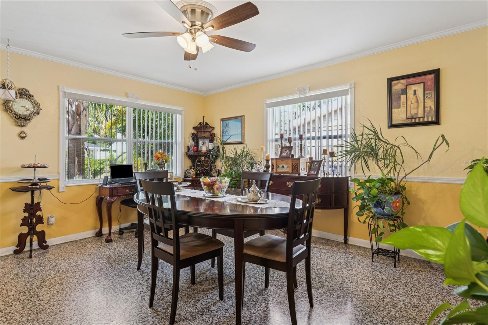 BEVERLY PARK - Residential