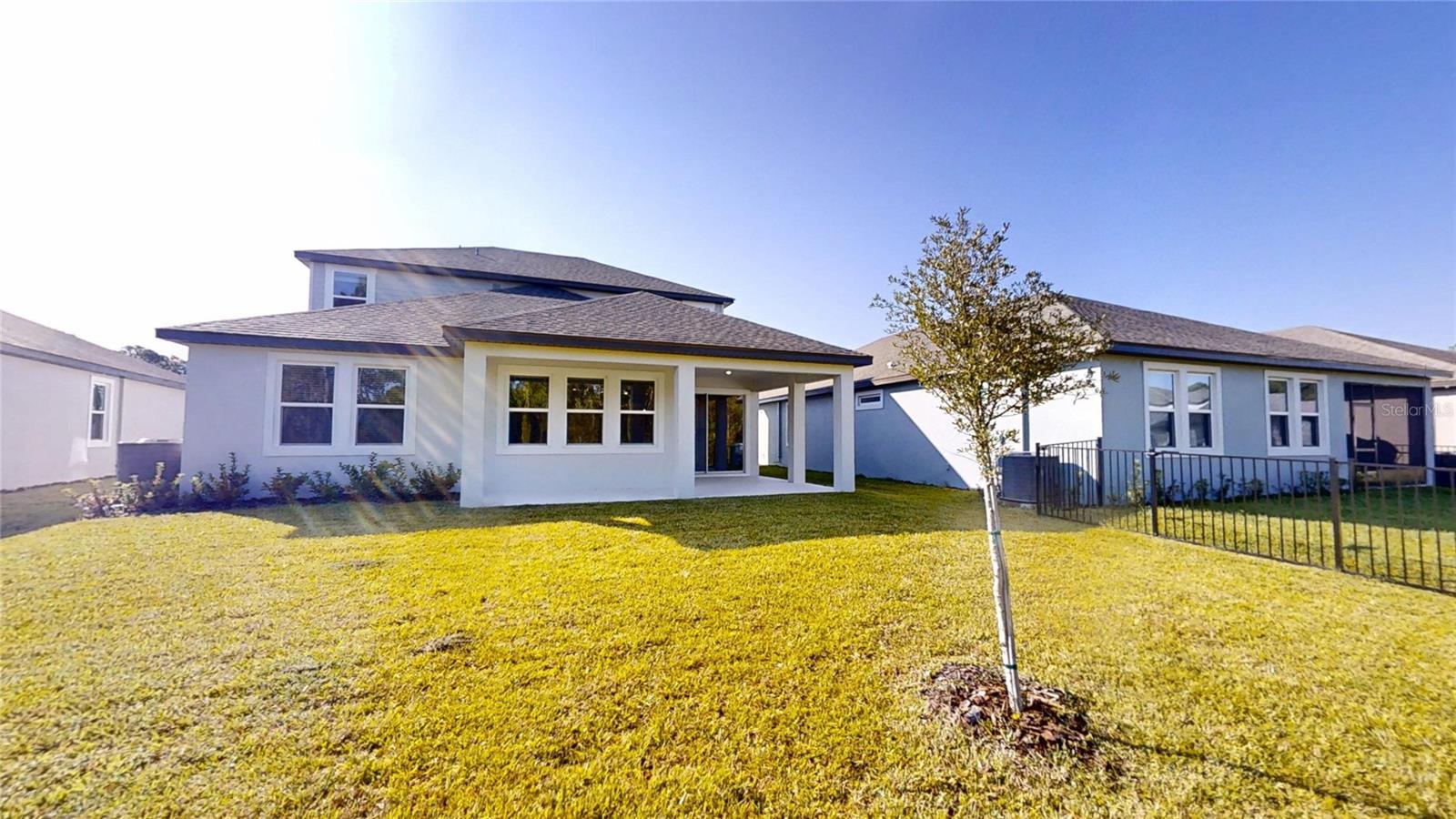 LEGENDS PRESERVE PHASE 1 - Residential Lease