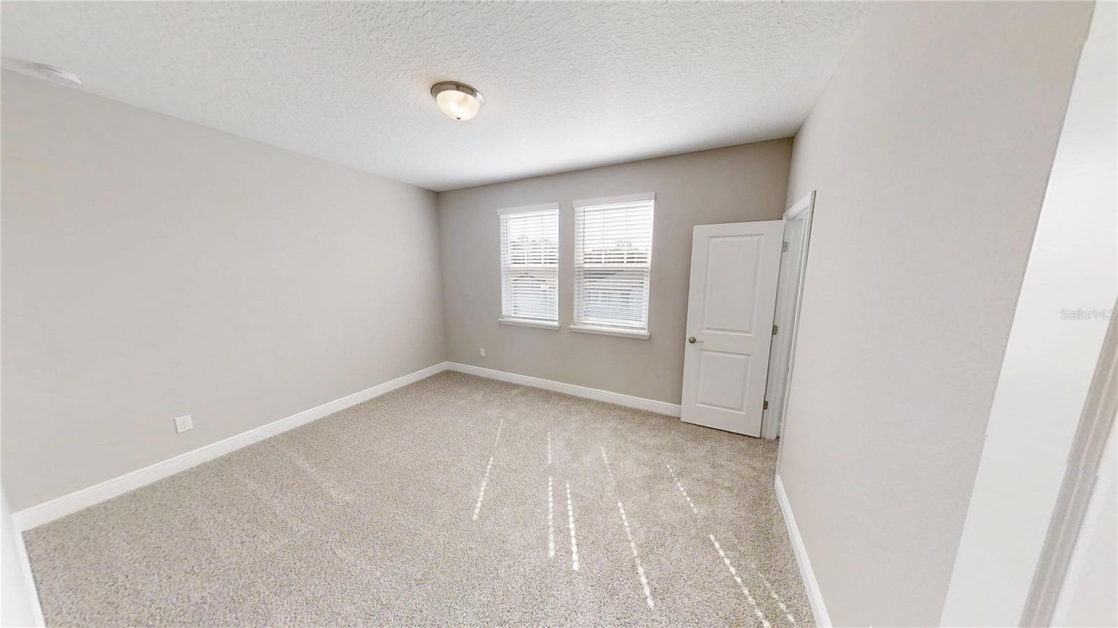 LEGENDS PRESERVE PHASE 1 - Residential Lease