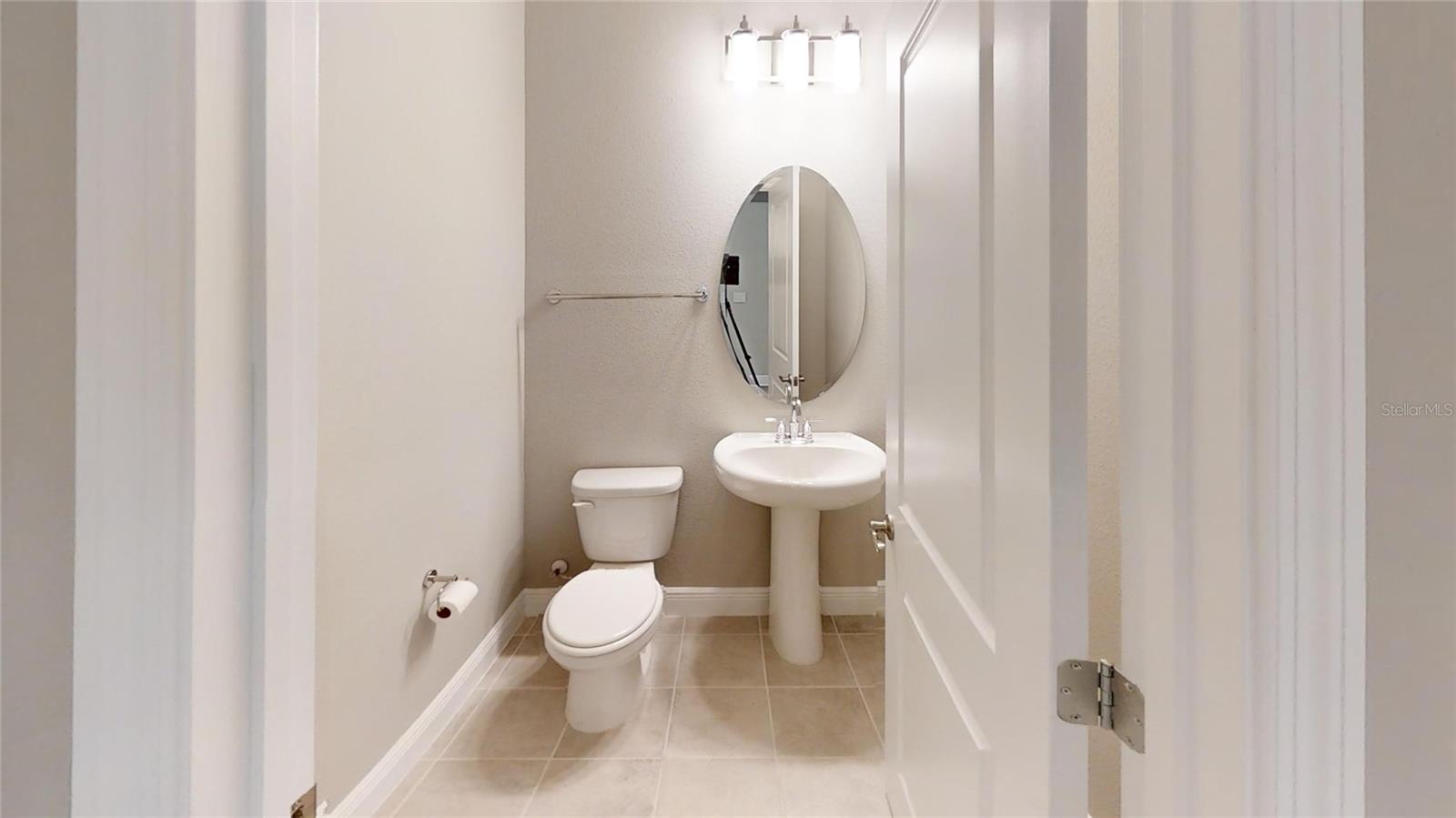 LEGENDS PRESERVE PHASE 1 - Residential Lease