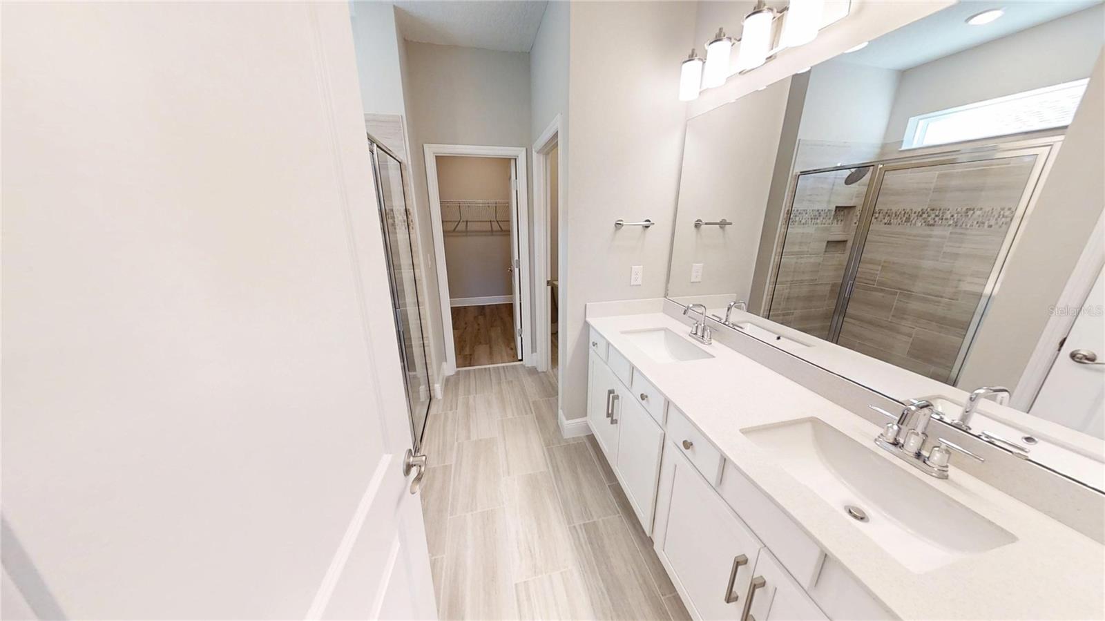 LEGENDS PRESERVE PHASE 1 - Residential Lease