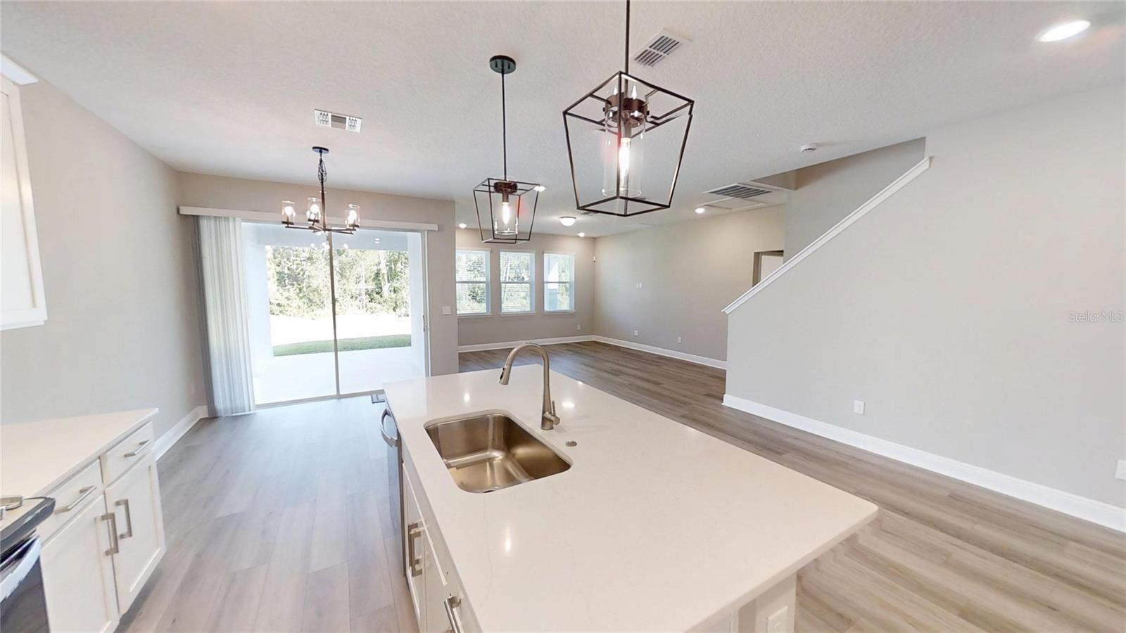 LEGENDS PRESERVE PHASE 1 - Residential Lease