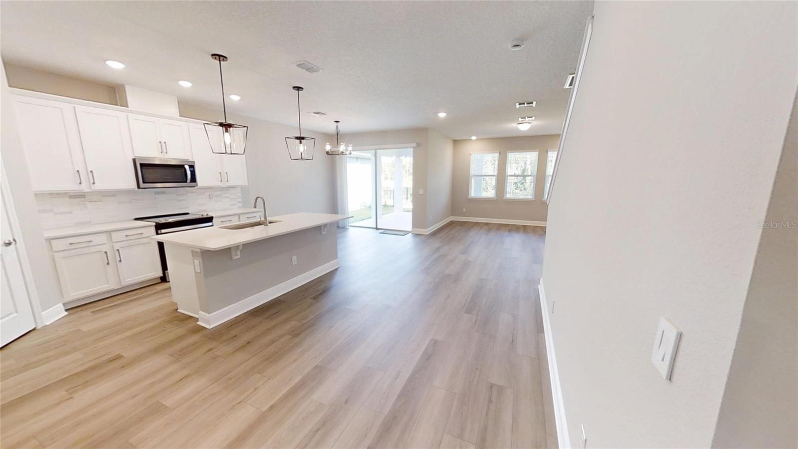 LEGENDS PRESERVE PHASE 1 - Residential Lease
