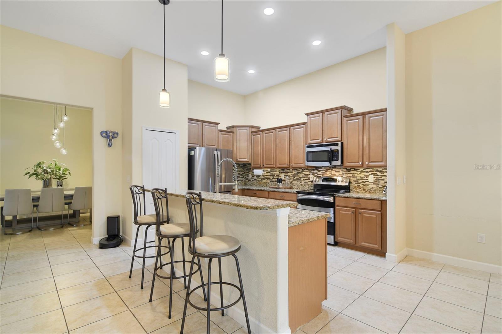 STONEYBROOK HILLS A - Residential Lease