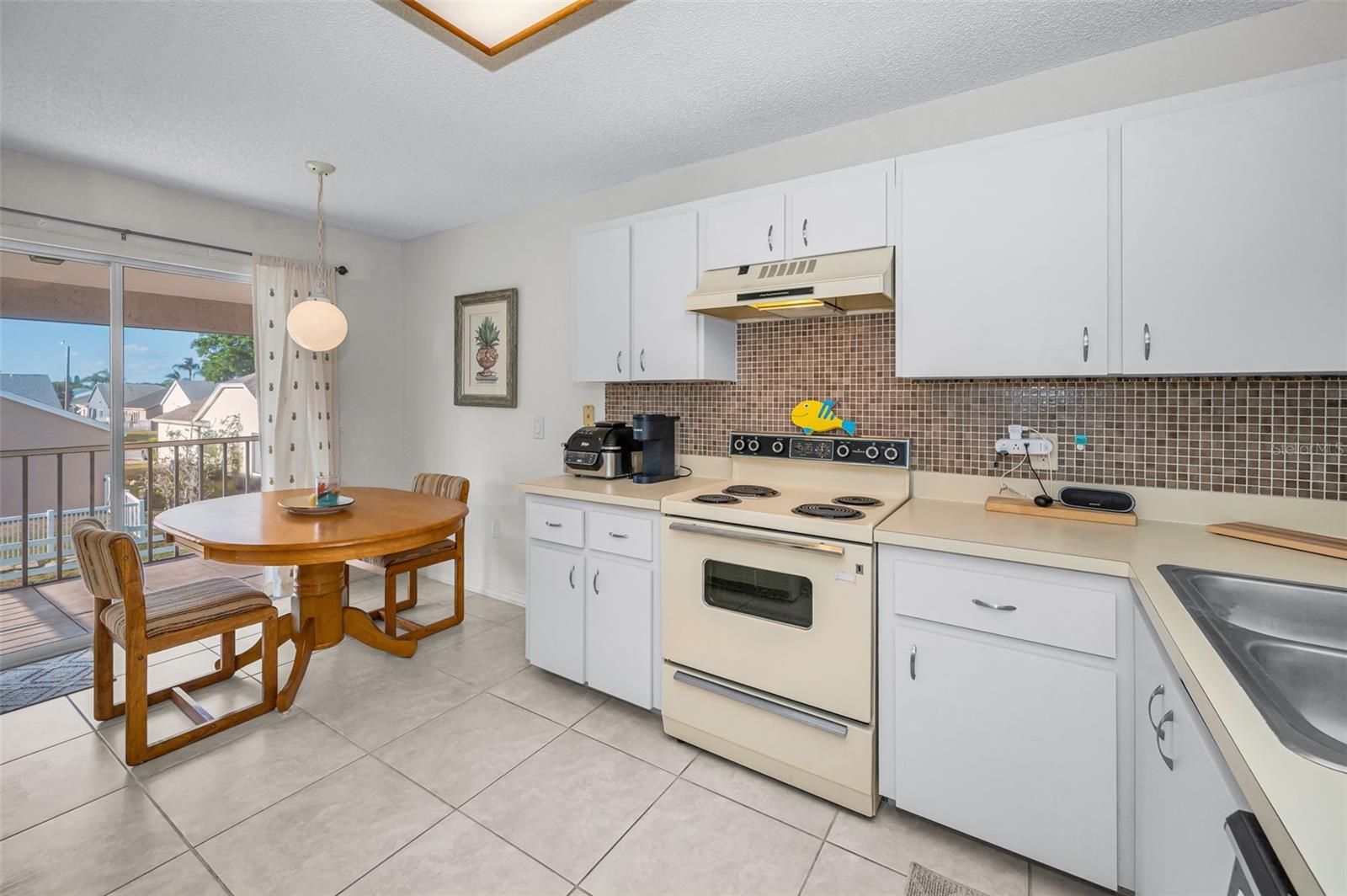 MILLPOND TRACE CONDO - Residential