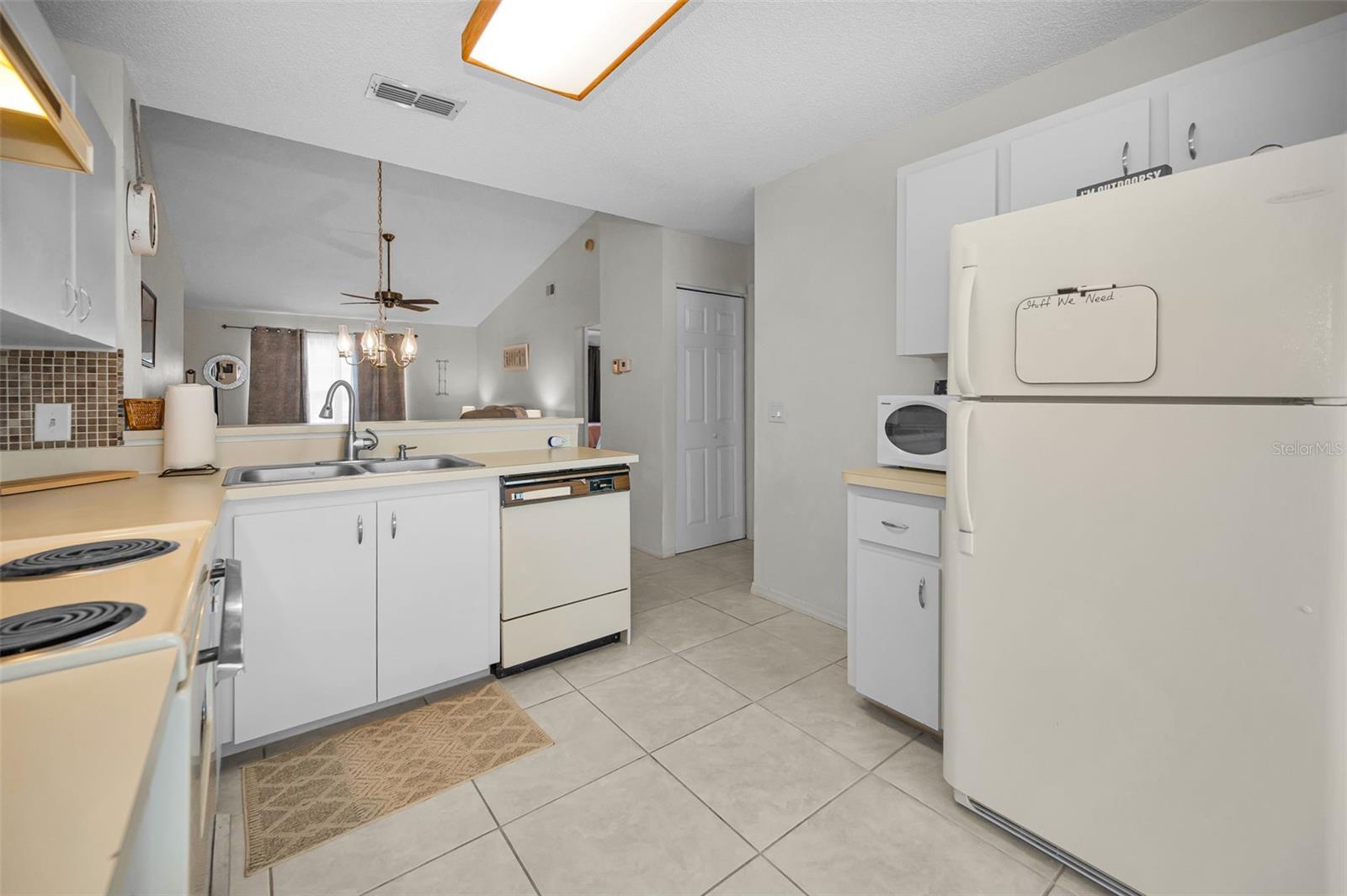 MILLPOND TRACE CONDO - Residential