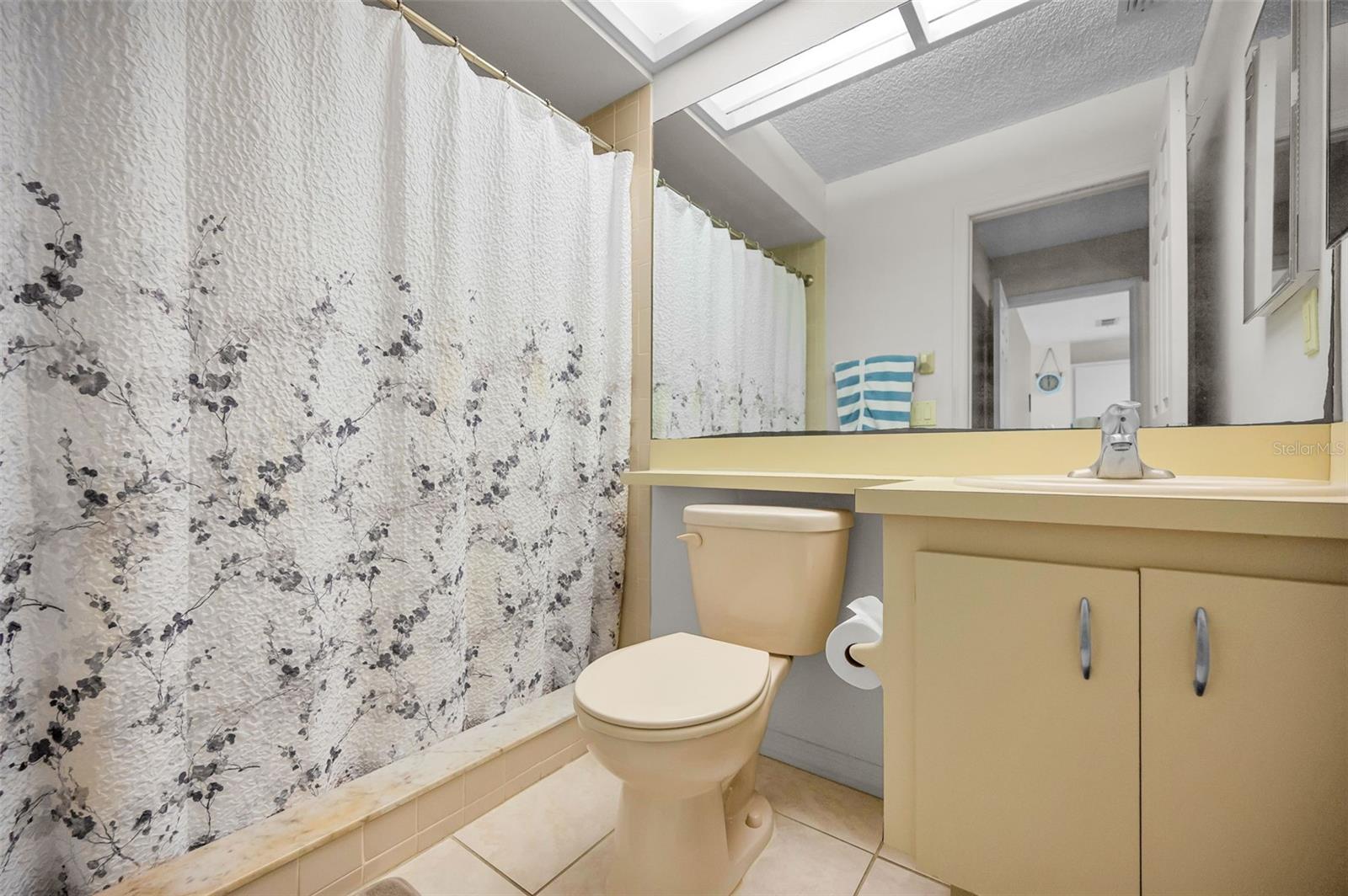 MILLPOND TRACE CONDO - Residential