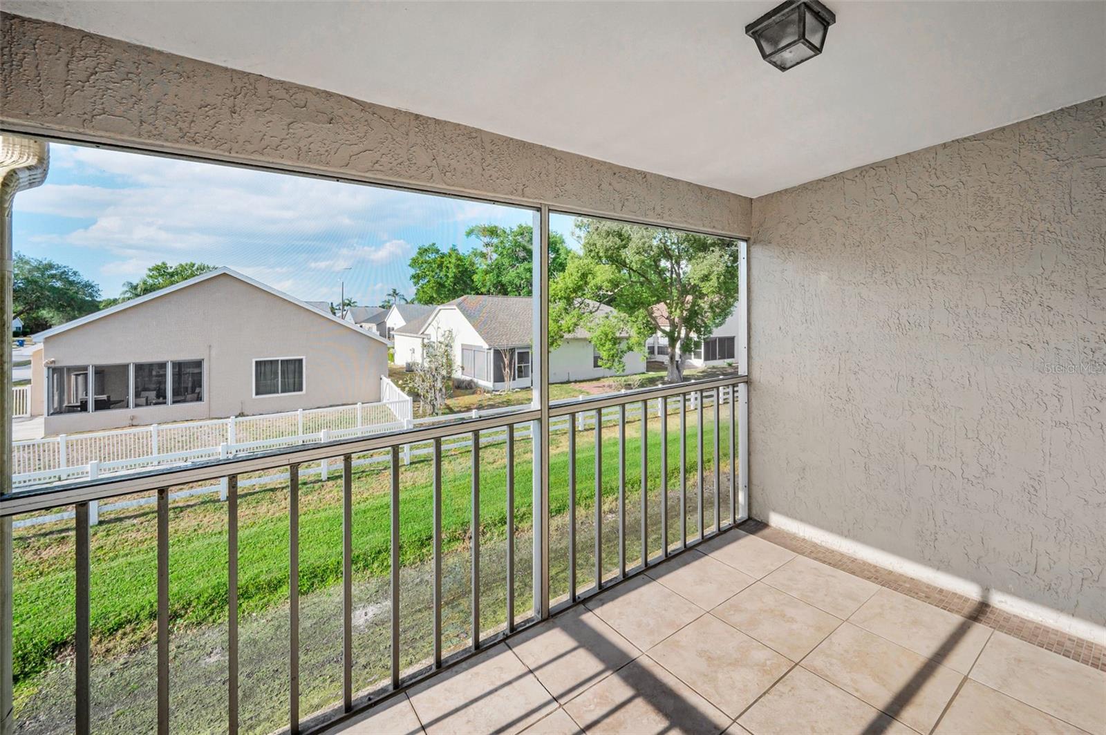 MILLPOND TRACE CONDO - Residential