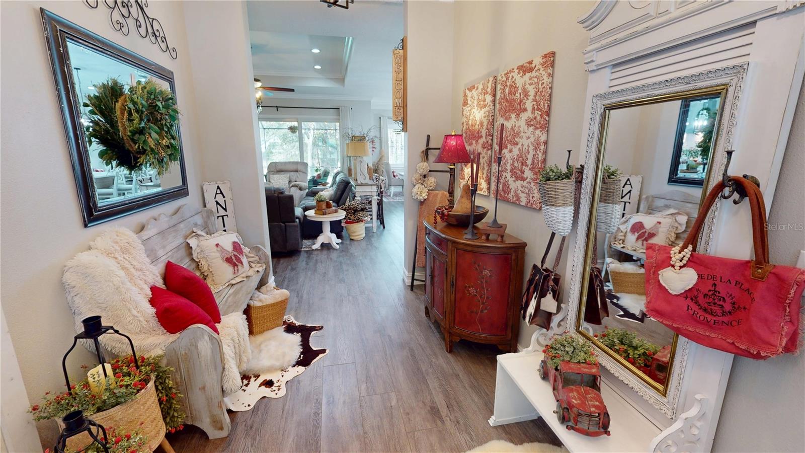 SOUTHERN HILLS - Residential