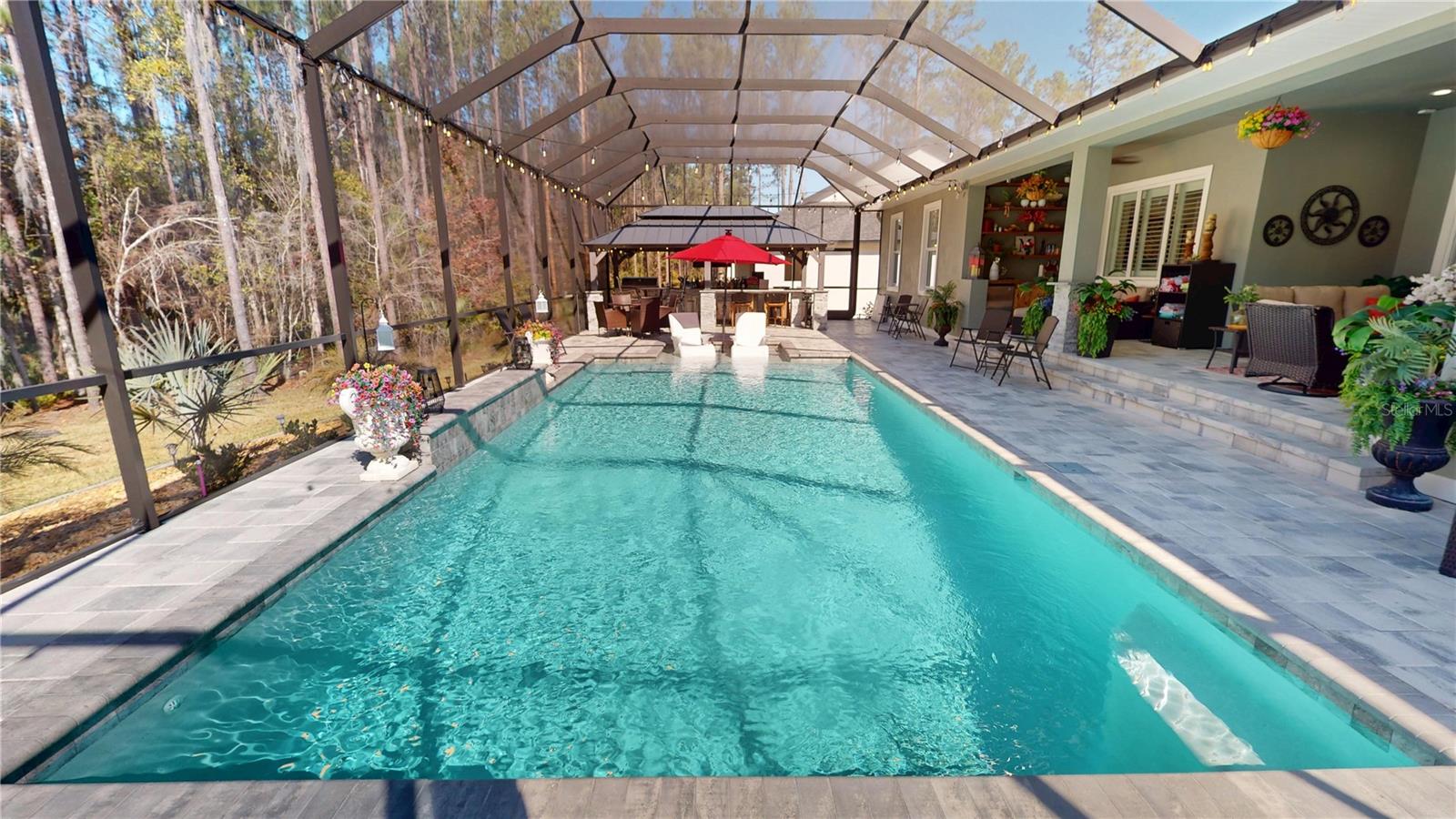 SOUTHERN HILLS - Residential