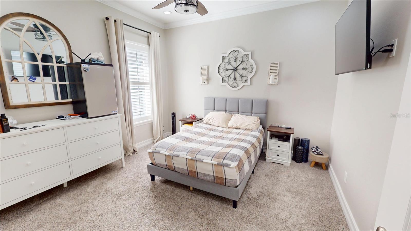 SOUTHERN HILLS - Residential