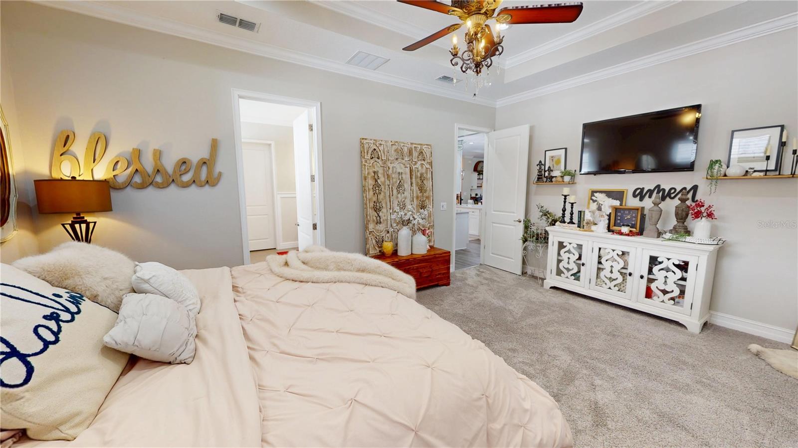 SOUTHERN HILLS - Residential