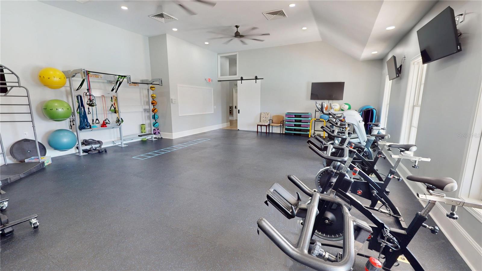 SOUTHERN HILLS - Residential